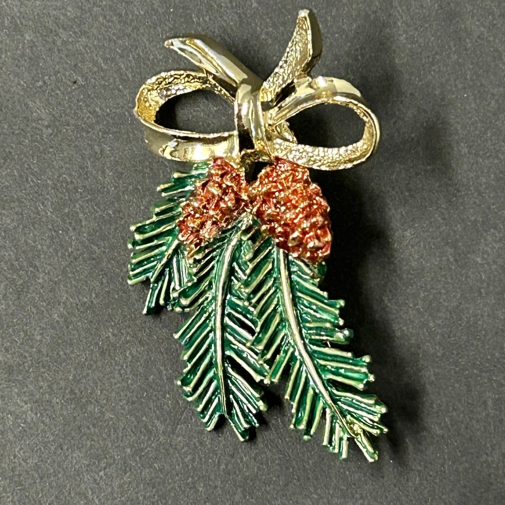 Gerry's Pinecone Bow Brooch Green Gold Excellent Christmas Holiday